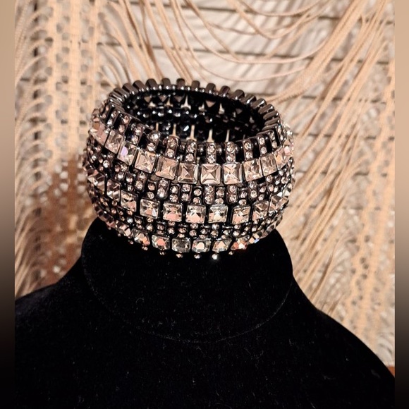 Rhinestone beaded cuff - Picture 1 of 2